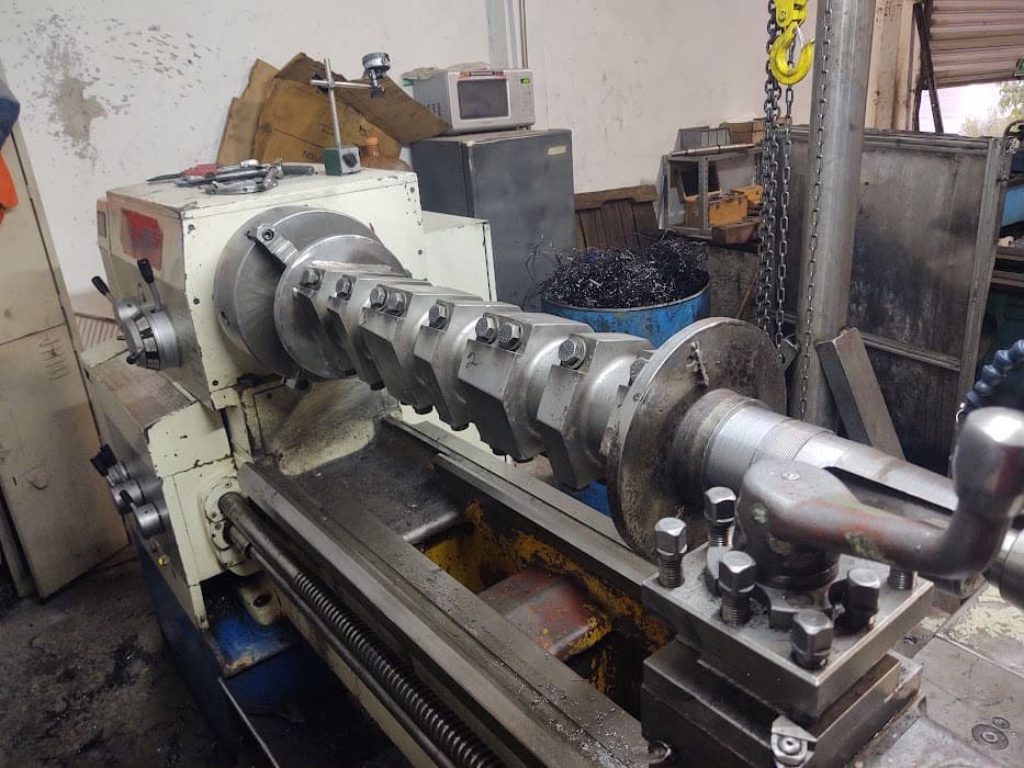 Cigüeñal industrial maquinado en torno